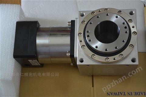 中国台湾CST齿轮箱RT105A-01-P-L-F01
