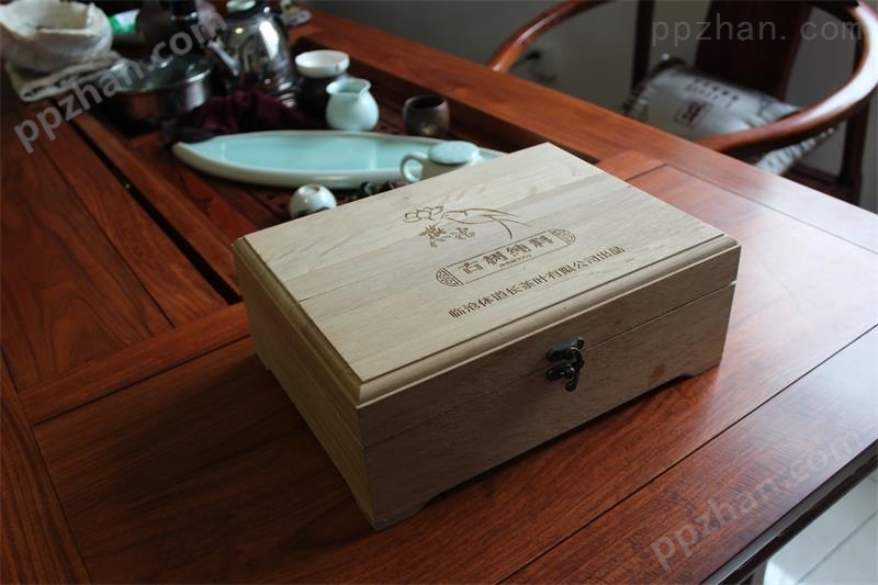 高档茶叶礼盒精雕细琢-宏仕达包装