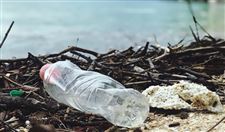 沙特科学家用废塑料瓶制成化学工业过滤膜
