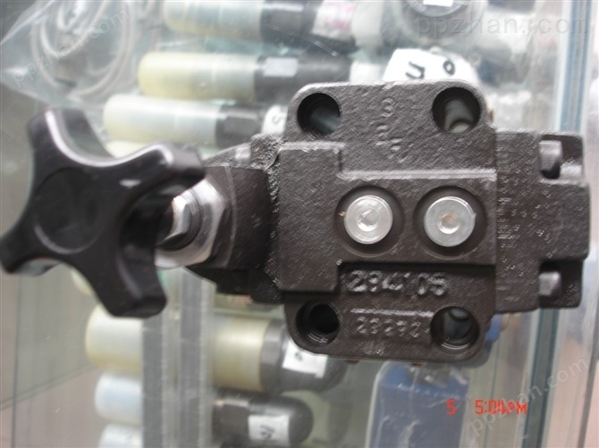 T6CC-028-014-1R00-C100 液压双联泵